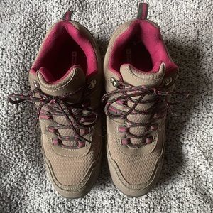 Mcleod Wide Fit Womens Light Brown Walking Shoes Size 9